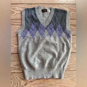 Vintage Sweater emporium Gray and Purple Argyle Sweater Vest size s